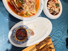 -乡村馕坑肉·烧烤·新疆菜·本地人更爱吃(阿勒泰首店)