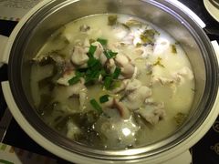 -严厨老坛酸菜鱼(吴江万宝店)