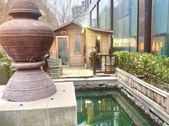 -陆地游轮西山温泉号