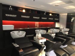 -TONI&GUY