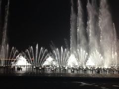 -东港音乐喷泉广场