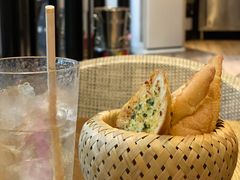 餐前面包Bread-Golden Lily河内巴黎法越料理餐厅(建国西路店)