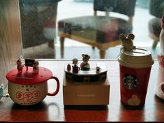 -星巴克(郑州曼哈顿广场店)