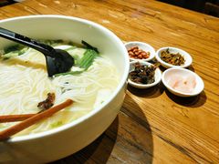 -茶花妹子云南餐厅(传媒大学店)