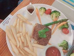 -Kitchen·Y洋厨房西餐厅(王府壹号店)