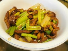 -醉美东江·三文鱼·烧鸡公