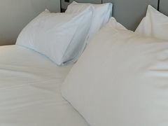 -全季酒店(重庆李子坝牛角沱地铁站店)
