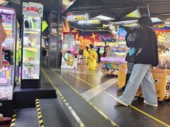 -星际传奇·蹦床海绵池·儿童乐园(大悦城店)