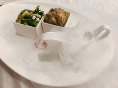 -汉通东林海鲜大酒店(鼓楼孝闻街店)