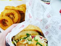 -The Habit Burger Grill 哈比特汉堡(复兴soho店)