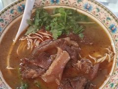 -金杨拉面王小吃面馆·牛三宝面·红烧牛肉粉
