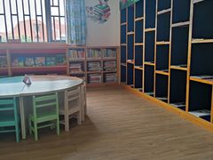 -浦东新区花木街道图书馆