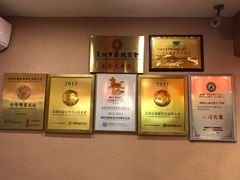 -围龙屋客家食府(福田店)