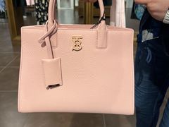 -巴宝莉工厂店/折扣店(工厂店)