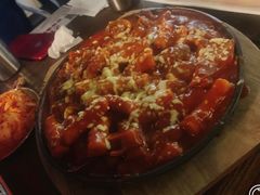 海鲜芝士炒年糕-MI WU FACTORY米屋美食工厂餐厅(绿地店)