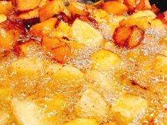 -洪河半边街夜市