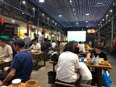 大堂-清真·老金烧烤·小龙虾(奥体中路店)