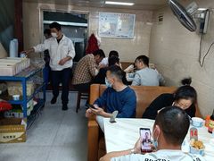 -何记鳝鱼面馆(开发区分店)