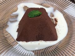 -Tapa Tapa