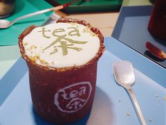 手工奶盖茶-茶是一枝花泡茶店