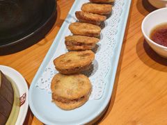 -莲餐厅·湖北菜·潜江小龙虾店(愚园路店)