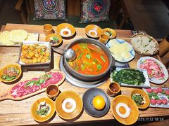 -贵厨酸汤牛肉(花果园国际中心店)