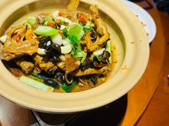 -徽三说·土徽菜·中国徽菜连锁品牌(一中店)