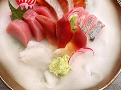 -吉屋·炭烧酒场·秋冬功夫奶汁河豚鱼锅