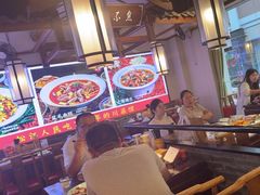 -川流不息·地道川菜·小龙虾(新松江路店)