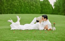 -莫兰迪婚纱摄影