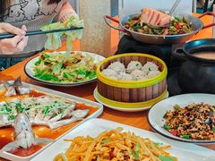 -莲餐厅·湖北菜·潜江小龙虾店(愚园路店)
