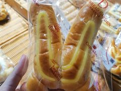 -顶东面包花园·生日蛋糕(世博店)