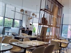 -必胜客(武汉欢乐谷店)