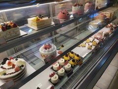 面包甜点陈列柜-BreadTalk面包新语·烘焙蛋糕(海珠丽影广场店)