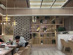 -荷花亭·湖北融合菜(中商广场店)