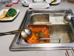 -海底捞火锅(新松江路店)