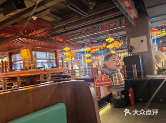 本地人一家装修风格很符合大西安特色的一家烤肉