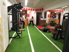 -征成健身连锁私教工作室(九公里店)
