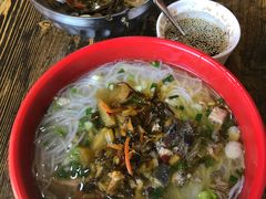 -正宗李家土鸡米线店