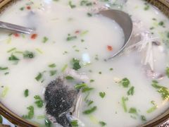 -美顺香食府鱼头老店(雪野湖店)