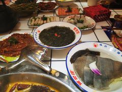 -贤合庄卤味火锅(安吉万达店)