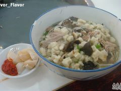 牛肉泡馍和糖蒜-毅祥斋老孙家泡馍(北院门鼓楼店)