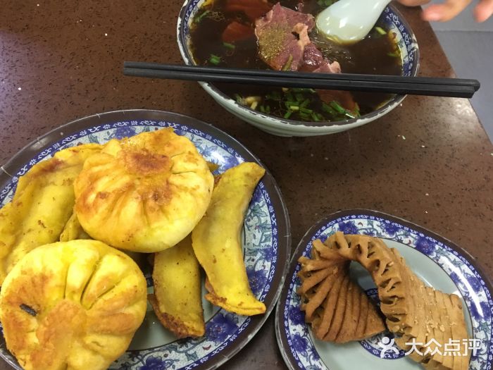 凤凰园清真馆(科巷店)牛肉粉丝汤图片
