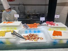 -川骄海鲜自助(王府井奥莱UP TOWN店原世界之花店)