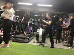 -征成健身连锁私教工作室(九公里店)