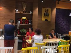 用餐区-鱼你在一起(南开天佑城店)