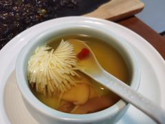 松茸白玉汤-荷风细雨·中国茶宴(碧云店)