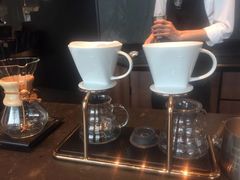 -星巴克(杭州临平银泰城B1店)