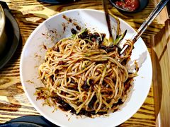-吴草鸡爪오초닭발韩食堂(融恒盈嘉中心店)