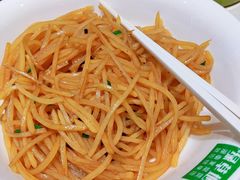 -绿草地·湘菜(7mall店)